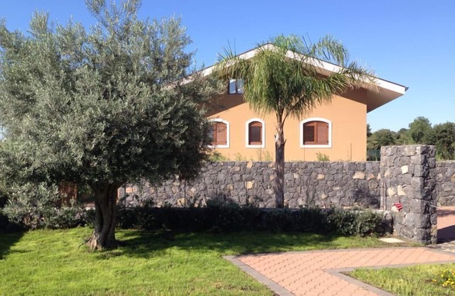 El Parque de Aci, Villa a pocos pasos del Etna, Taormina, Acitrezza!