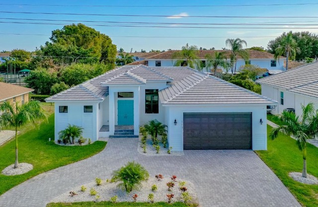 The "Park-Way" House on Marco Island!