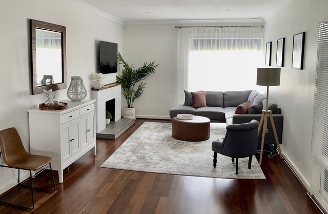 The Parkview Retreat - newly renovated home away from home