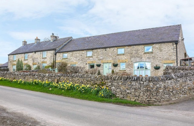 The Parlor, TIDESWELL MOOR
