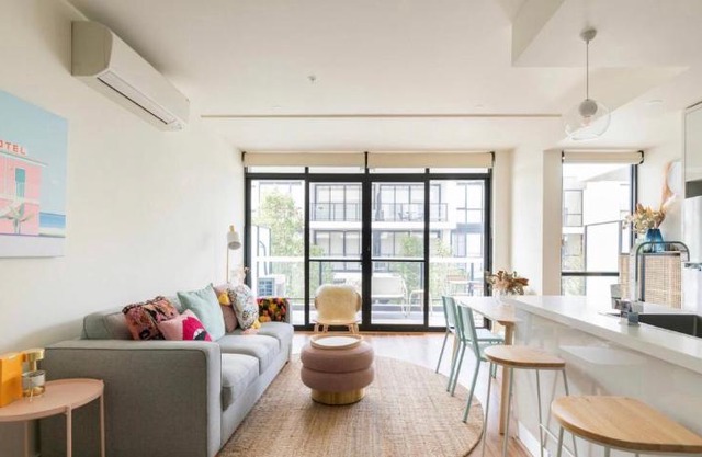 The Pas.Coe - A Stylish 1 bedroom unit with free parking.