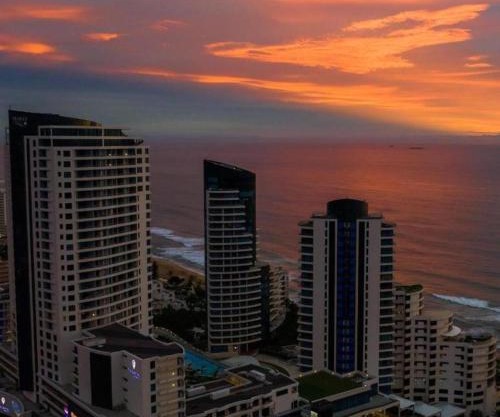 The Pearls of Umhlanga, or Oceans Apts Studio or Balcony123