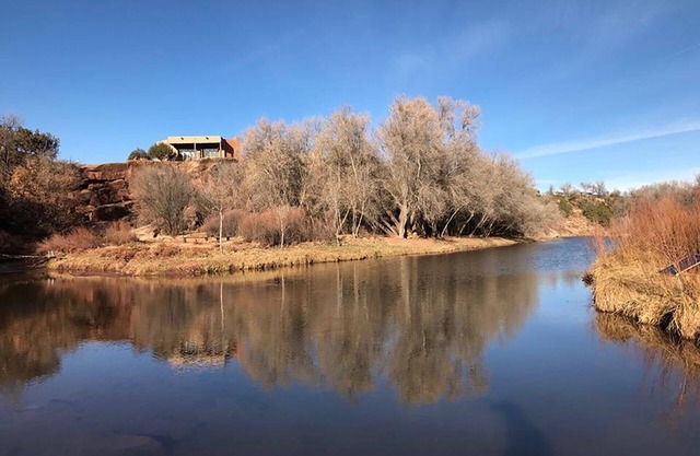 La casa del acantilado del río Pecos, ¡es mágica!