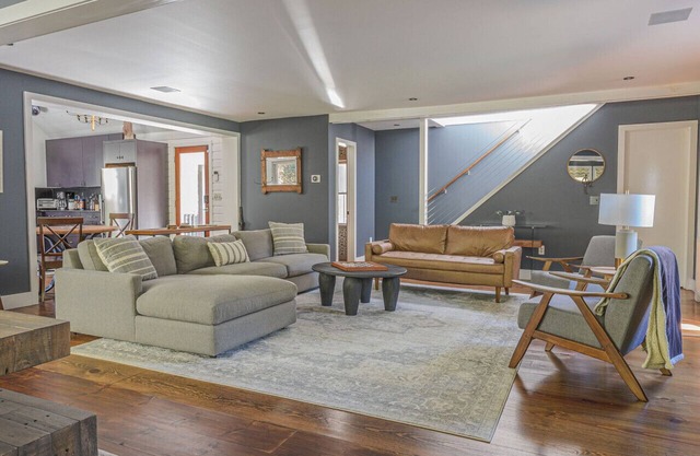 The Perch– Stylish River Retreat Nr Delaware River