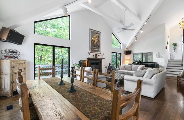 The Perfect Hampton Retreat!