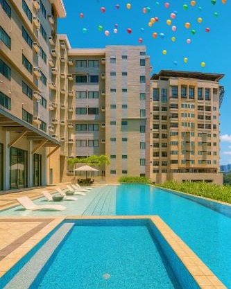 The persimmon condominium studio