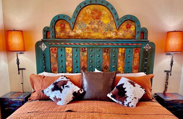 The Pleasant Street Casitas: Deluxe King & Queen