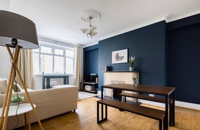 The Primrose Hill Apartments