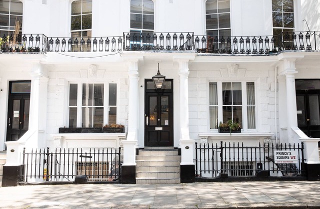 The Princes Square Hotel