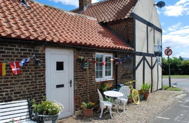 The Rafters - Sleeping 4 - B & B Yarm