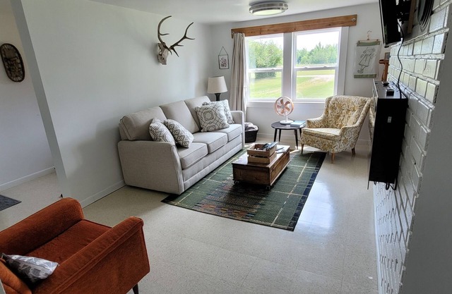 The Red House - modern beautiful Scandinavian style cozy cottage!