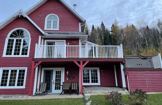 The Red Lodge - Peaceful one bedroom condo with spa
