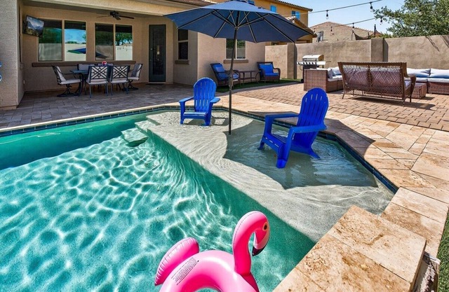 Relax and Enjoy at The Revel House in Phoenix!