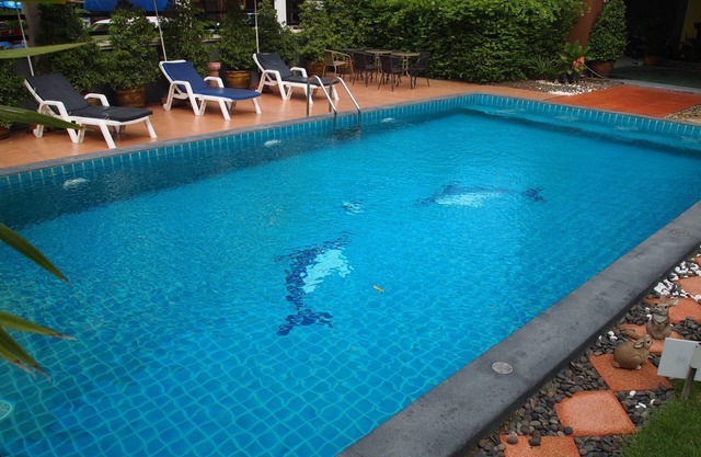 The Right Resort