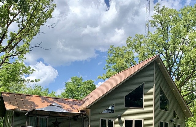 The River House-near Neillsville and Hatfield