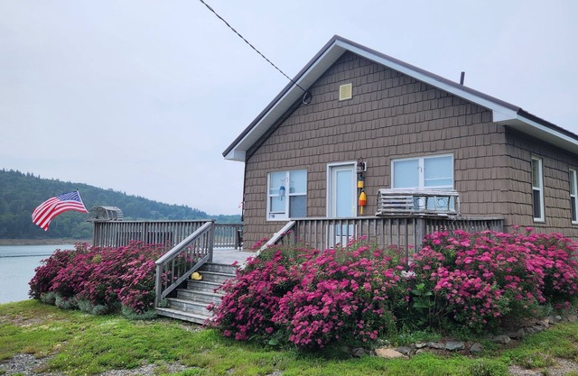 The Roosters Cottage of Habour De Lute on Campobello Island
