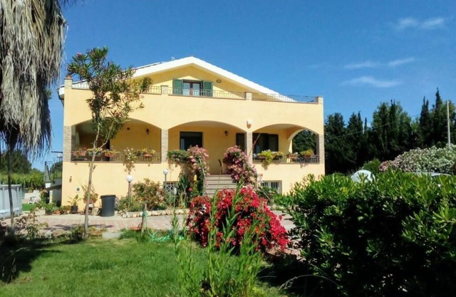 The Rose Garden - An oasis of peace in the green