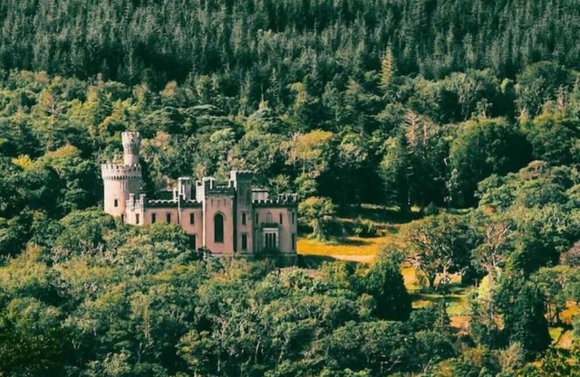 The Rose Suite Kenmare