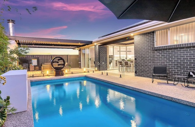 The Royal at Moana A Sprawling Family Pool Escape