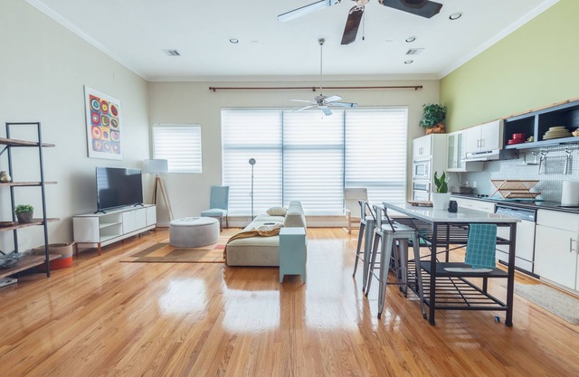 The Rustic GreenLux