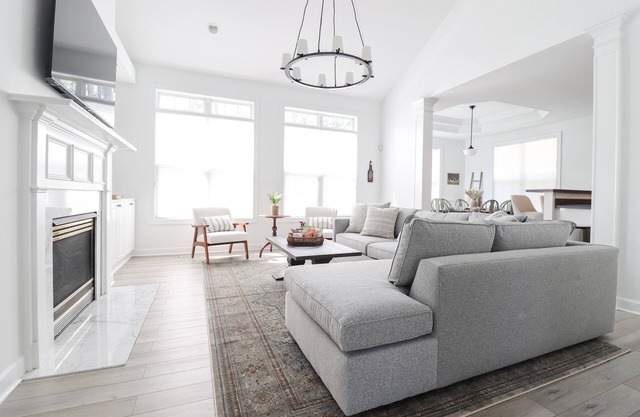 The Sanctuary on No.6 Renovated High-End Home