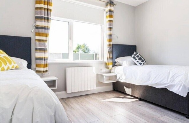 The Sand Dunes Room (@BurrowLodge)
