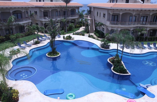 The SandBarr - Villa de lujo frente al mar de 3 dormitorios / 3 baños con piscina privada en la azotea