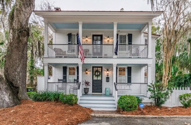 The Sandpiper - Just Steps to Downtown Beaufort and Beaufort River