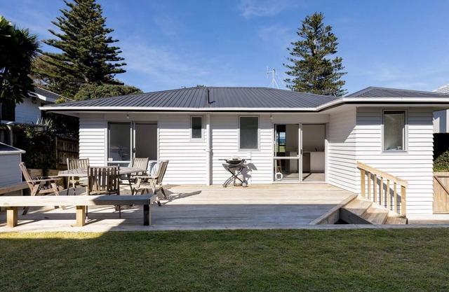The School Yard - Mount Maunganui