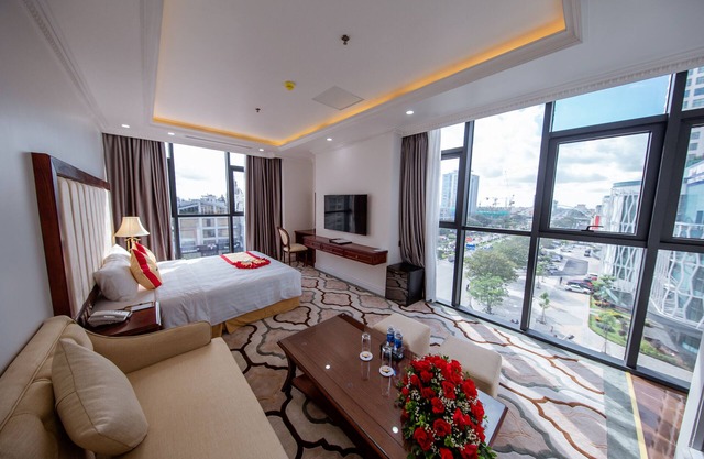 The Shine 2 Hotel & Apartment