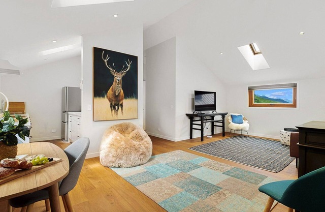 The Sicilian Loft | Modern | Close to Wineries