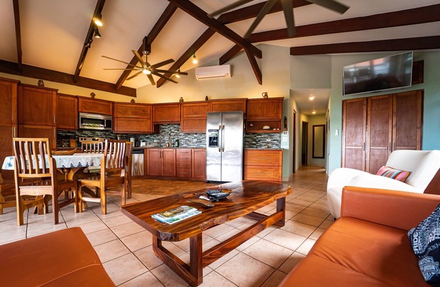 The Soothing Sunet Villa w/ pool and all inclusive option