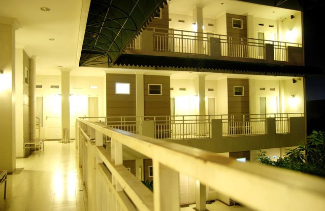The Sriwijaya Hotel - Halal Hotel