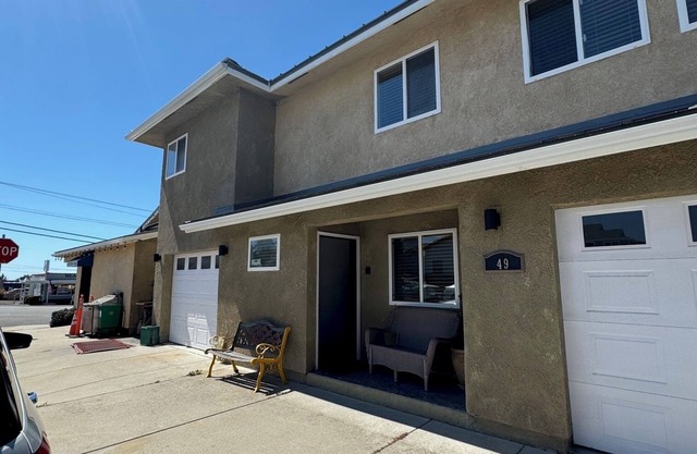 THE STARFISH is Steps to the Beach & downtown Cayucos.