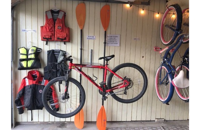 The Stowaway - free car, bikes, kayaks