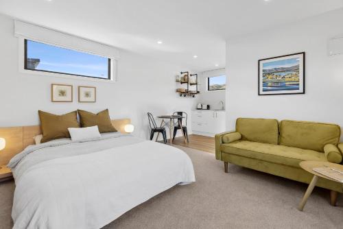 The Studio - Modern stay in Old Cromwell