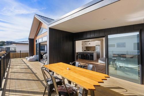 The Sun Trap - Waihi Beach Holiday Home