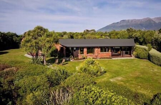 The Surfwatch House
