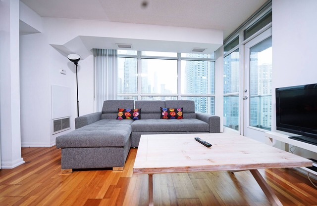 The Teahouse Suite