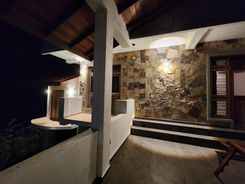 The Train Cottage Kandy - Homestay