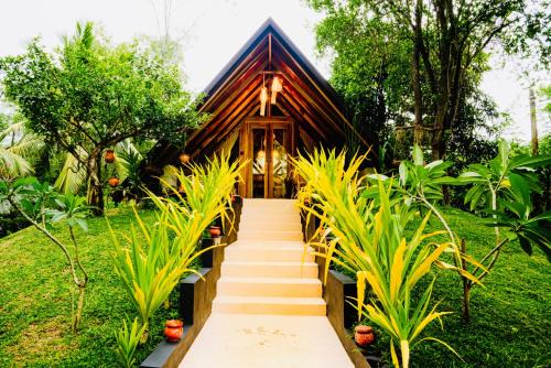 The Triangle Tangalle