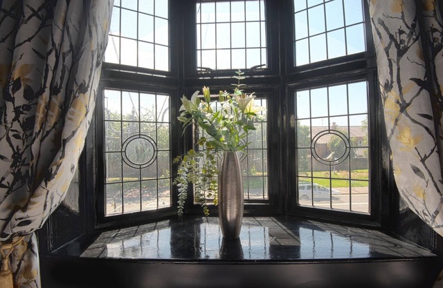 The Tudor House - Sleeps Up To 14 And Optional Hot Tub