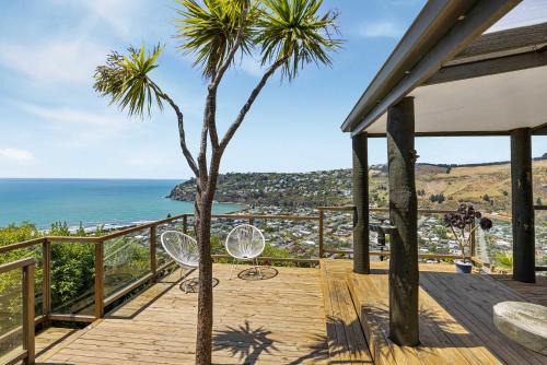 The Ultimate Cecil Wood Stay - Hot Tub BBQ & Views