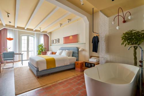 The Urban Resort by CIRCADIAN