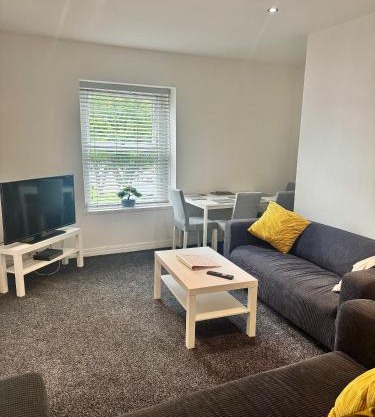 The Valley View Apartment