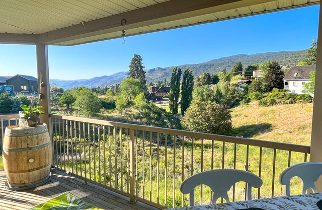 Casa de vacaciones de GaLa View en la región vinícola de Okanagan, playas, senderos para bicicletas y senderismo