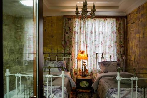 The Victorian Hotel & Spa Room 3
