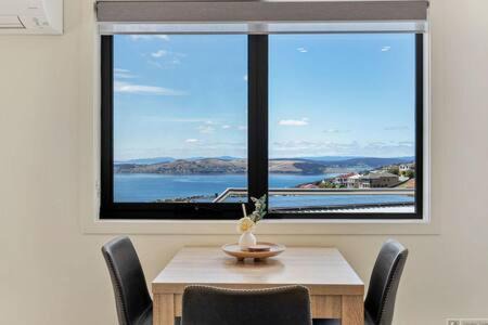 The View Studio Apartment Fully self-contained Sandy Bay