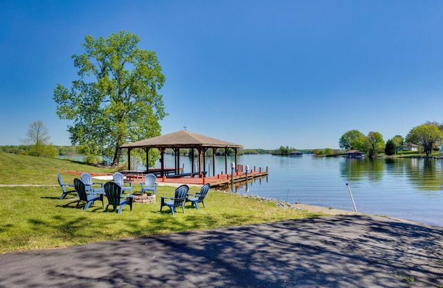 ‘The View’ - Waterfront Lake Anna Home w/ Dock!