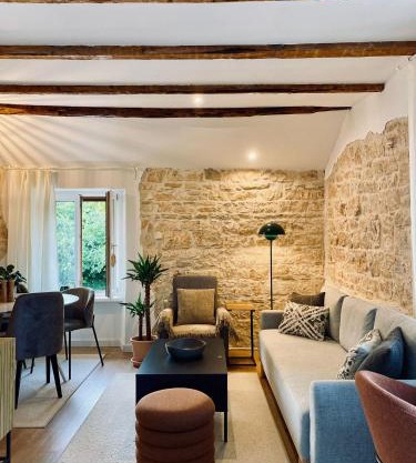 The Village View Apartment